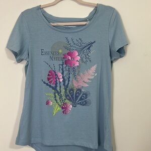 NWT light blue floral French writing t shirt 3 for $20